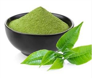 Sladki japonski Matcha zeleni čaj v prahu